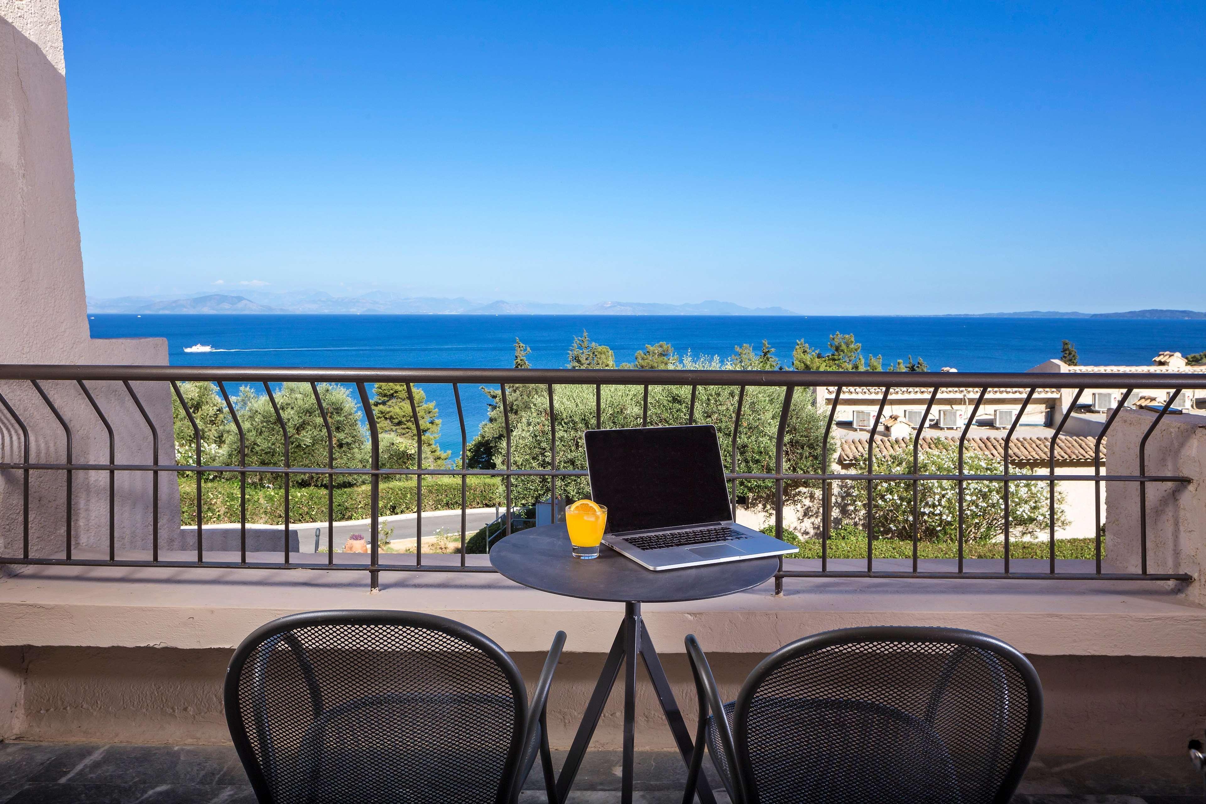 Aeolos Beach Resort 가스투리온 외부 사진