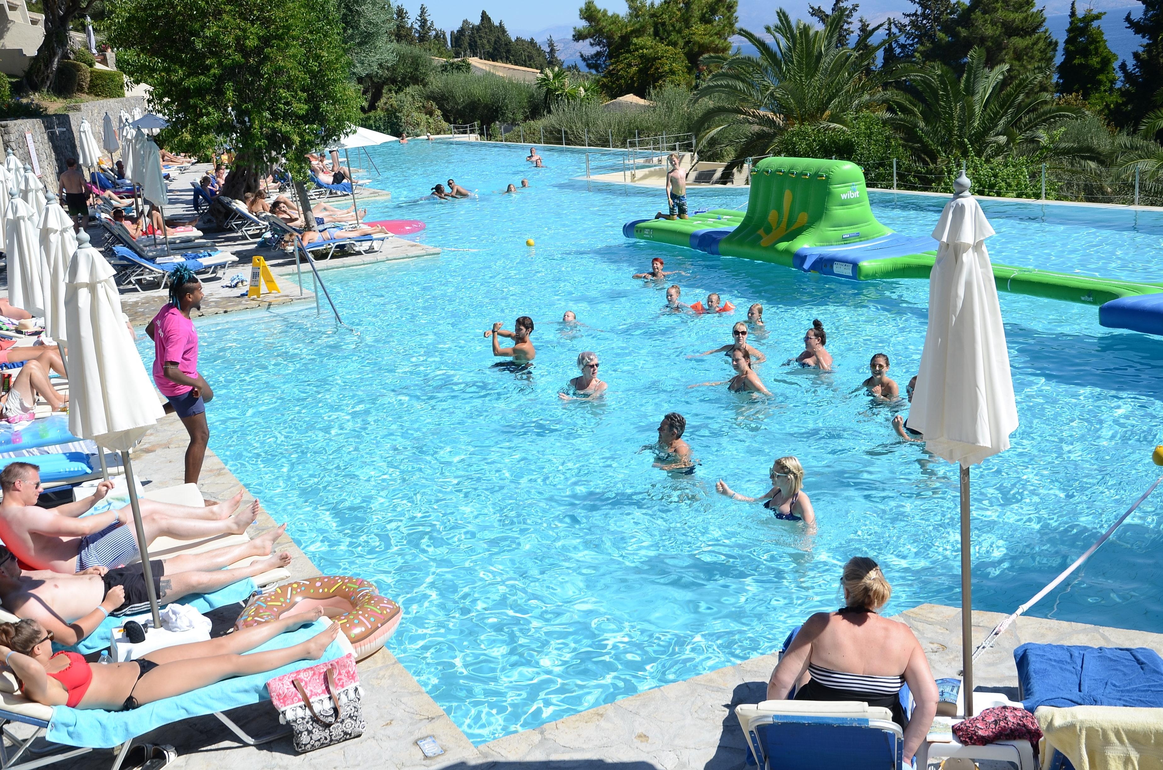 Aeolos Beach Resort 가스투리온 외부 사진