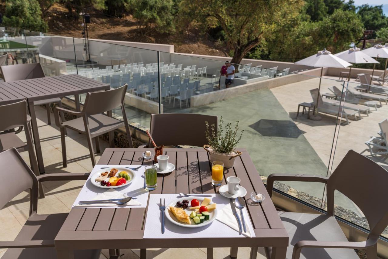 Aeolos Beach Resort 가스투리온 외부 사진